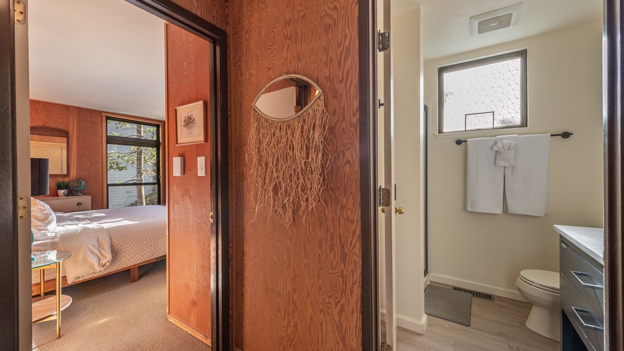 Photo of Bedroom in Alpine Meadows