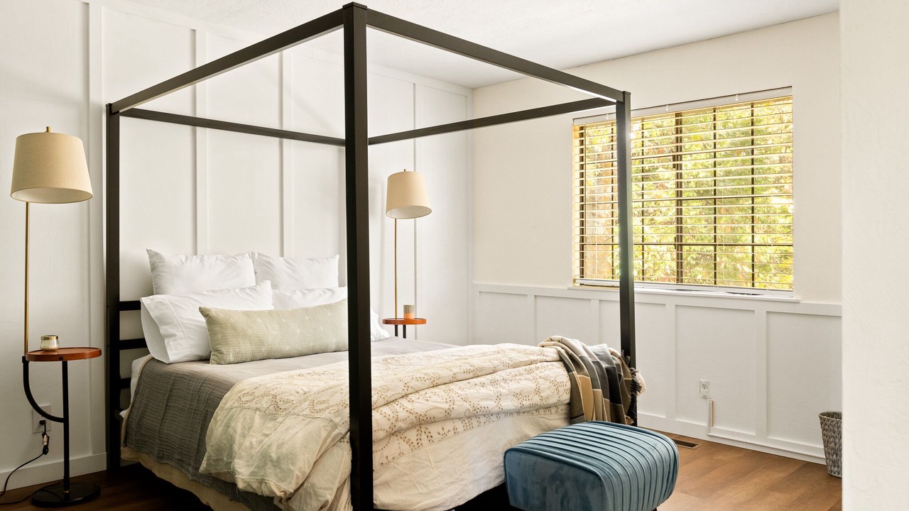 Photo of Bedroom in Blue Jay