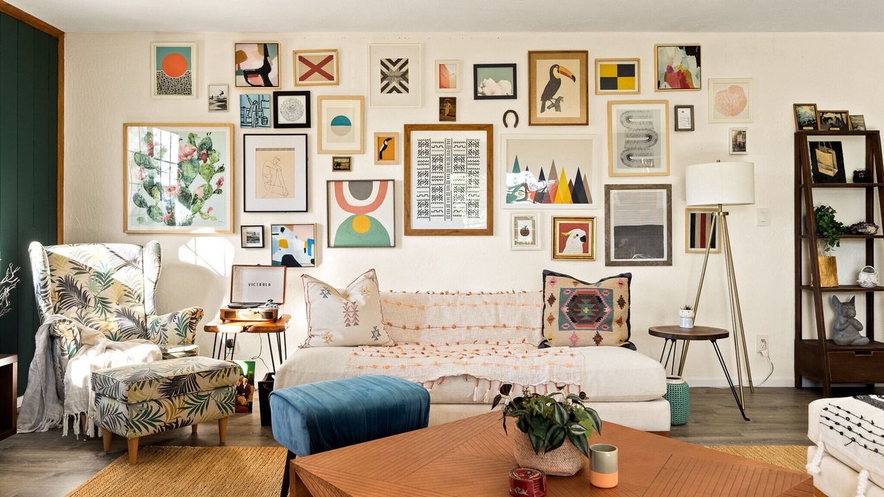 Photo of Livingroom in Blue Jay