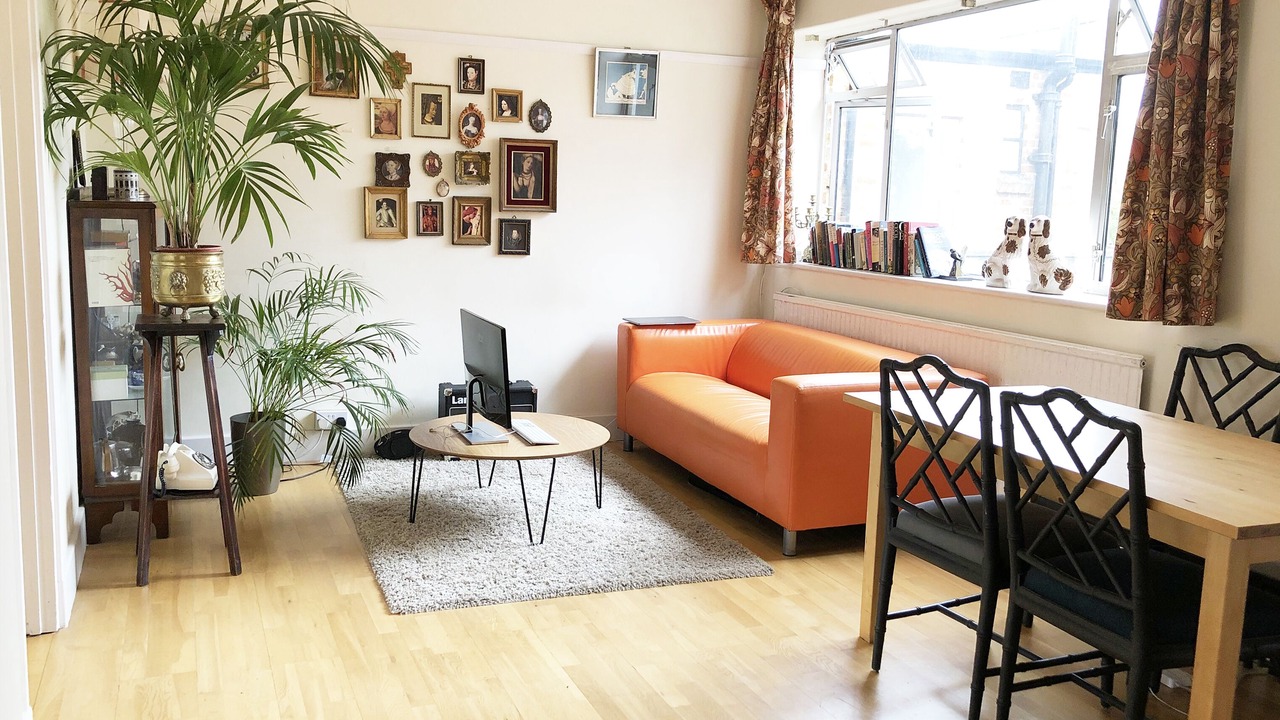 Photo of Livingroom in Gospel Oak