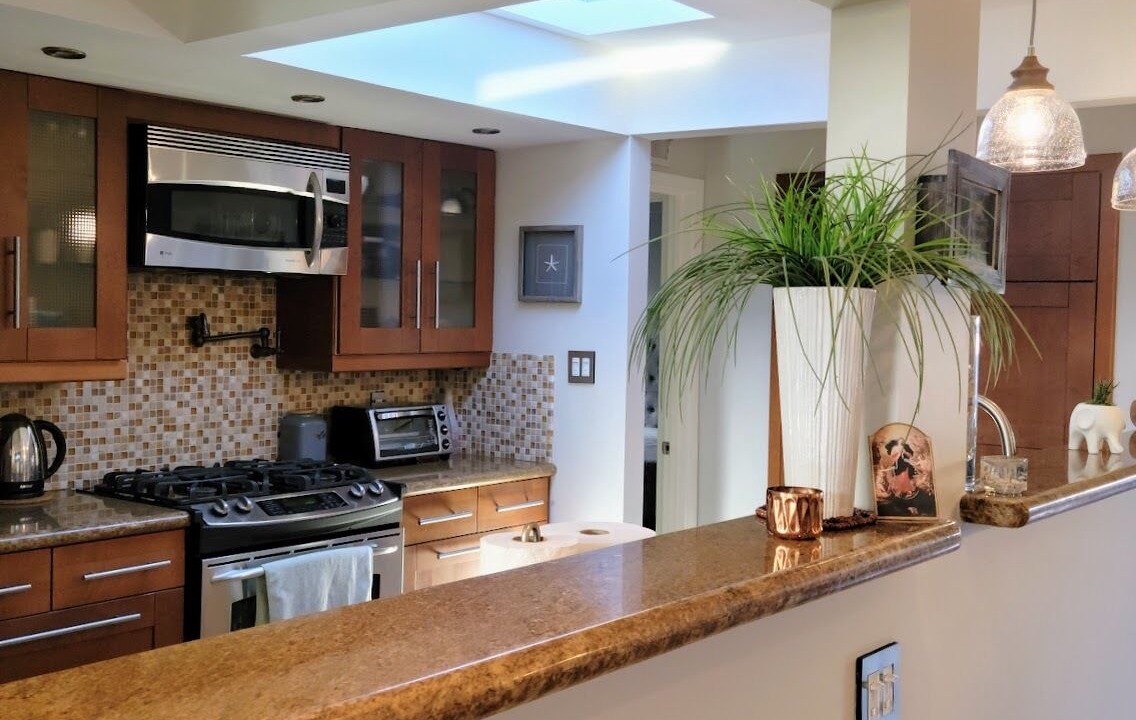 Photo of Kitchen in Newport Shores