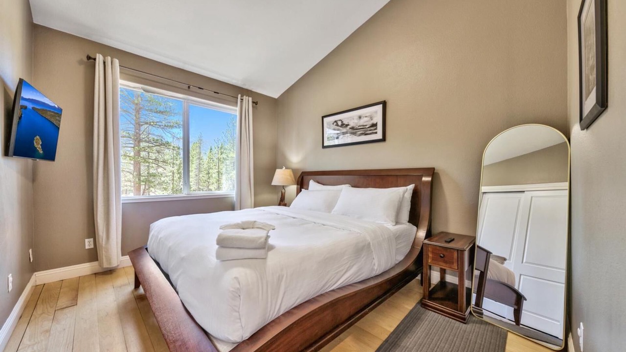 Photo of Bedroom in Tahoe Paradise