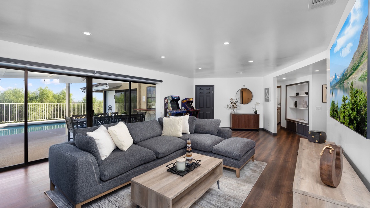 Photo of Livingroom in San Bernardino