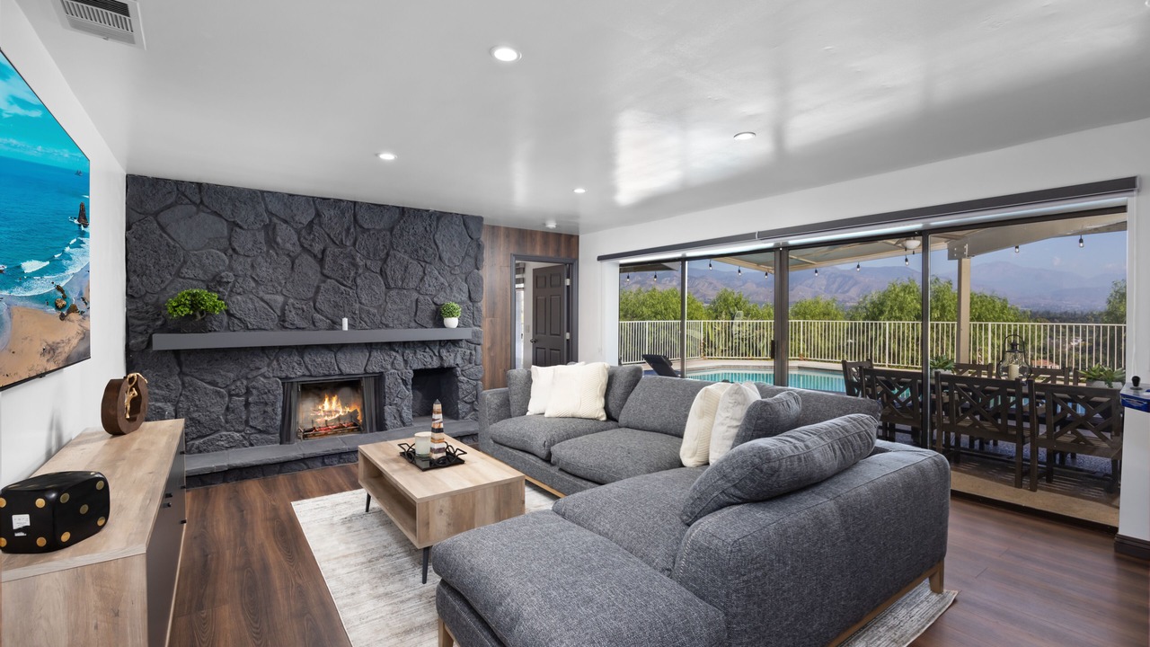 Photo of Livingroom in San Bernardino