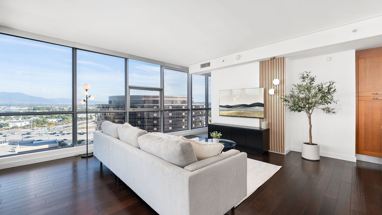 Photo of Livingroom in Santa Ana