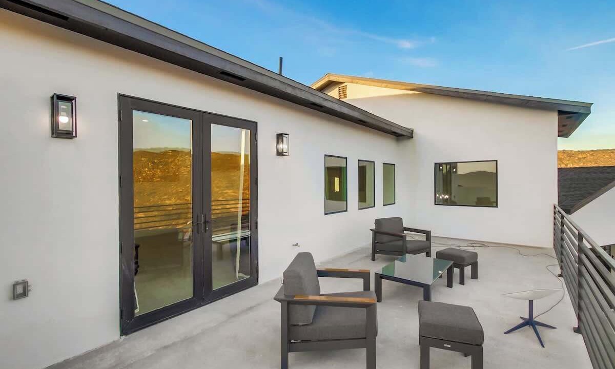 Photo of Patio Balcony in El Cajon