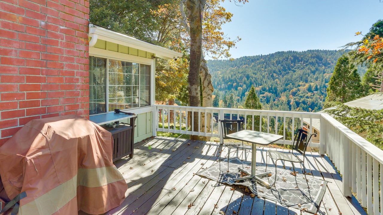 Photo of Outdoor in Crestline
