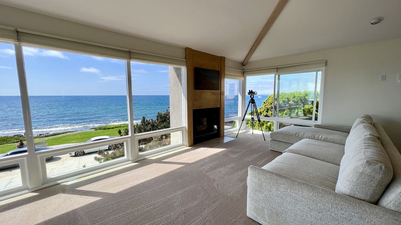Photo of Livingroom in La Jolla