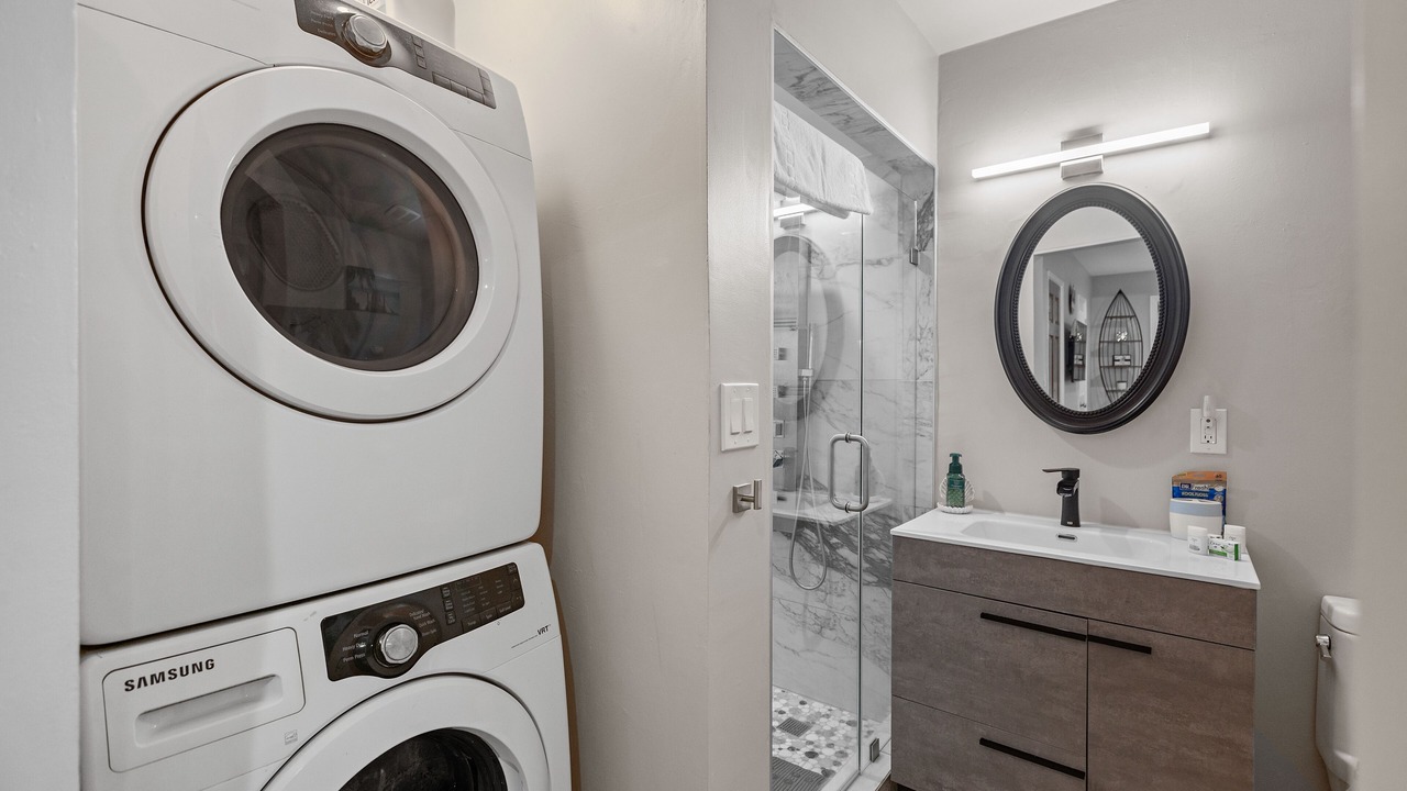 Photo of Bathroom in Alamitos Beach