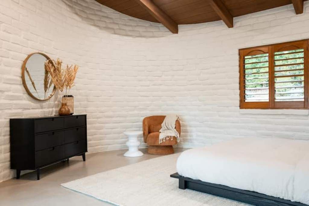 Photo of Bedroom in Central Escondido