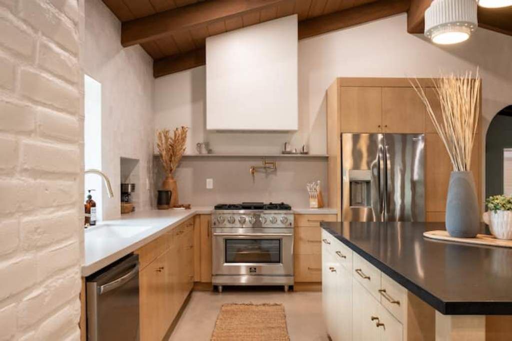 Photo of Kitchen in Central Escondido
