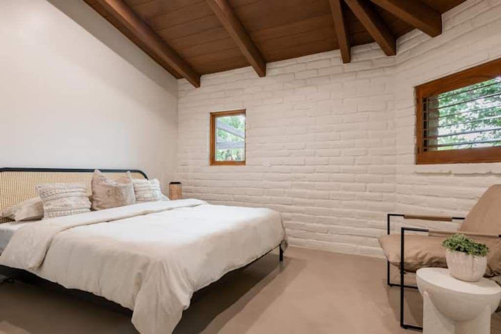 Photo of Bedroom in Central Escondido