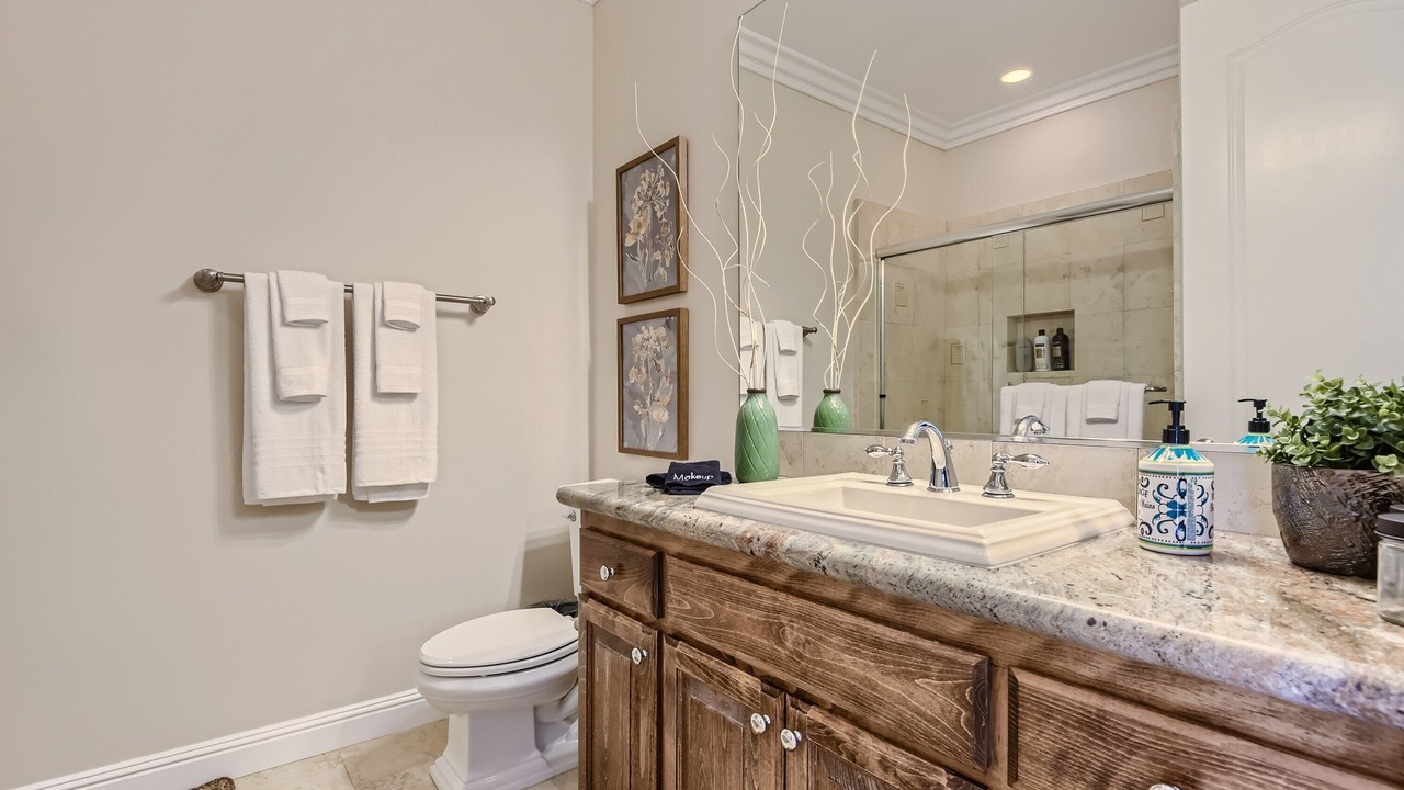 Photo of Bathroom in Murrieta