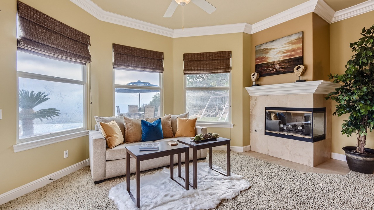 Photo of Livingroom in Murrieta