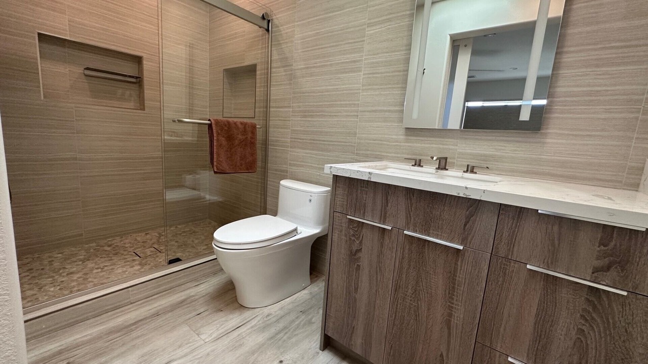 Photo of Bathroom in Hawthorne