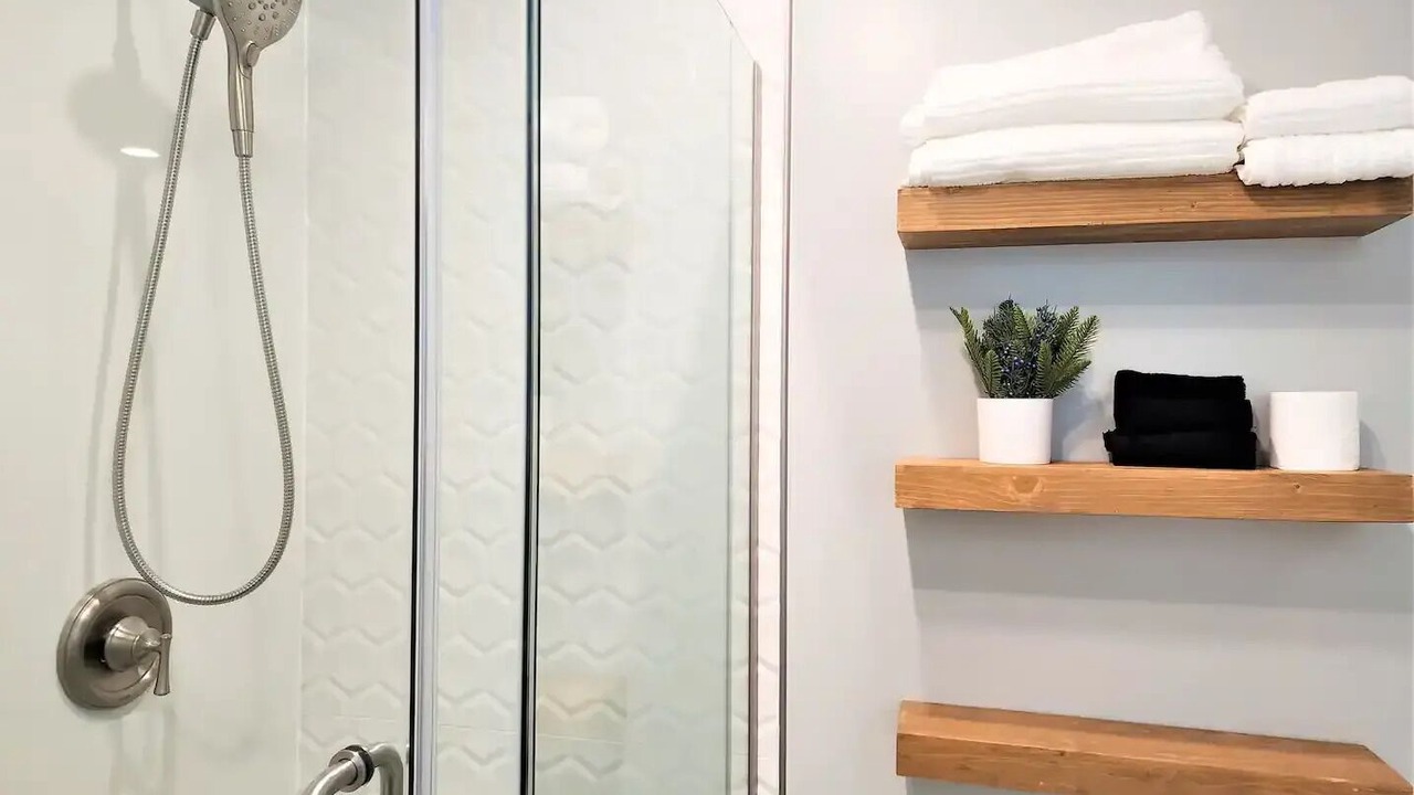 Photo of Bathroom in North Lakeport