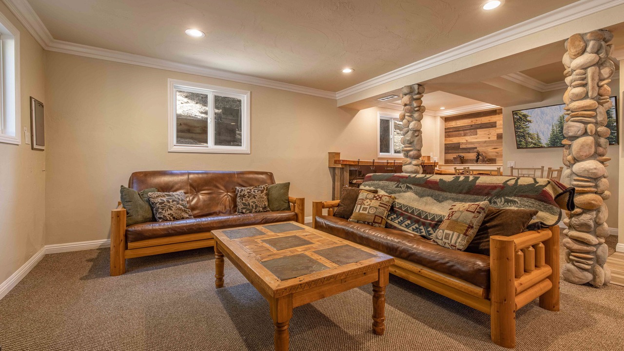 Photo of Livingroom in Moonridge