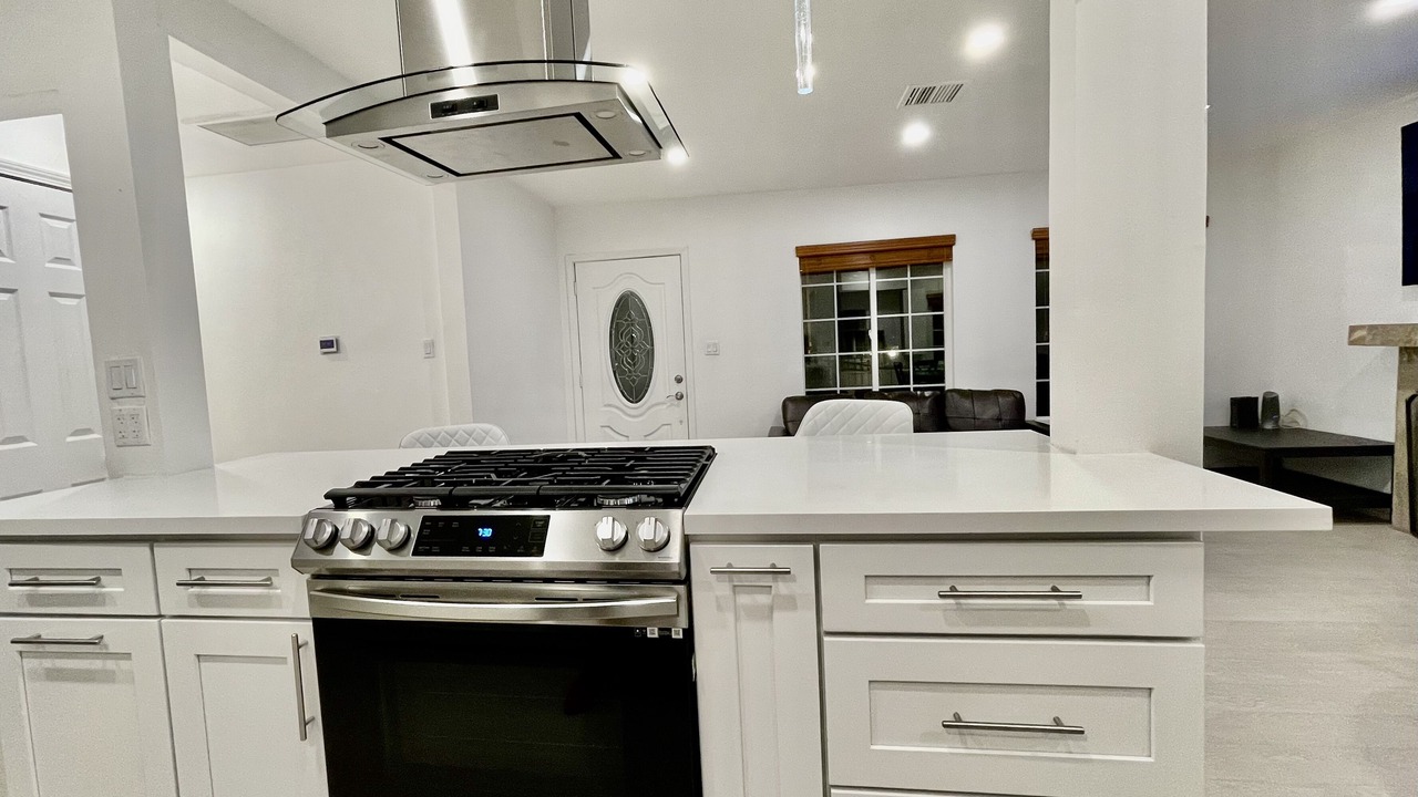Photo of Kitchen in Reseda