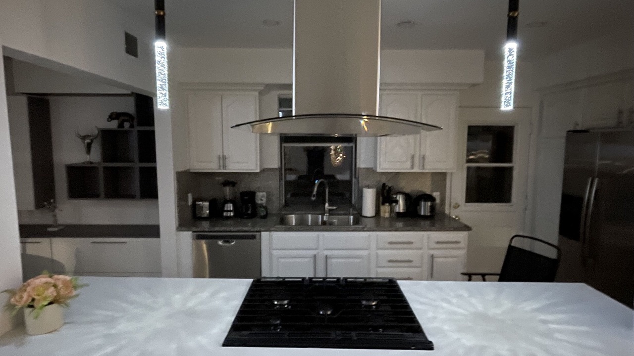 Photo of Kitchen in Reseda