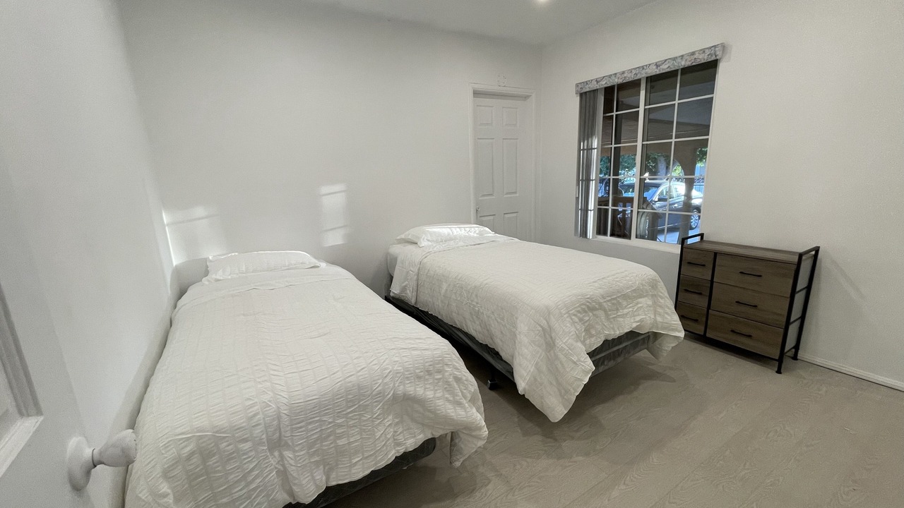 Photo of Bedroom in Reseda