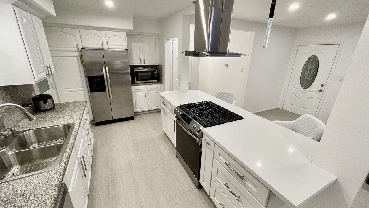 Photo of Kitchen in Reseda