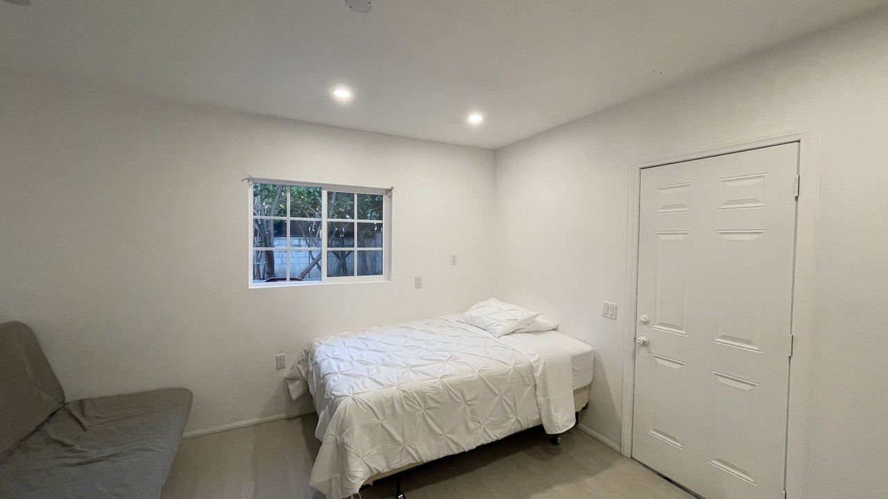 Photo of Bedroom in Reseda