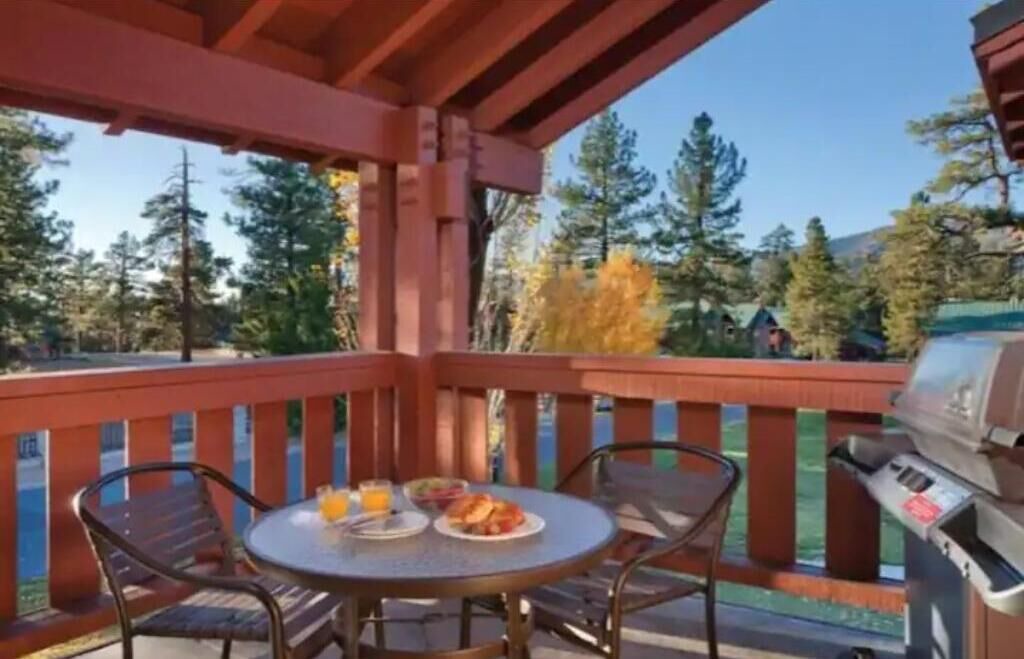 Photo of Outdoor in Castle Glen Estates