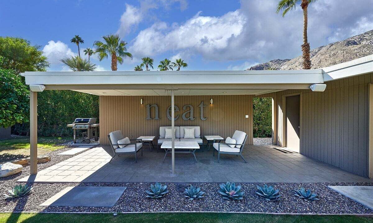 Photo of Patio Balcony in Vista Las Palmas