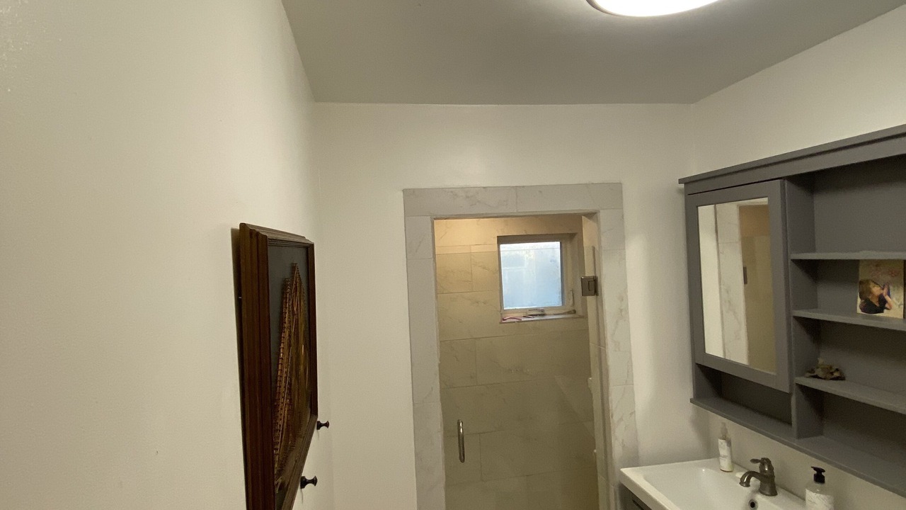Photo of Bathroom in Altadena