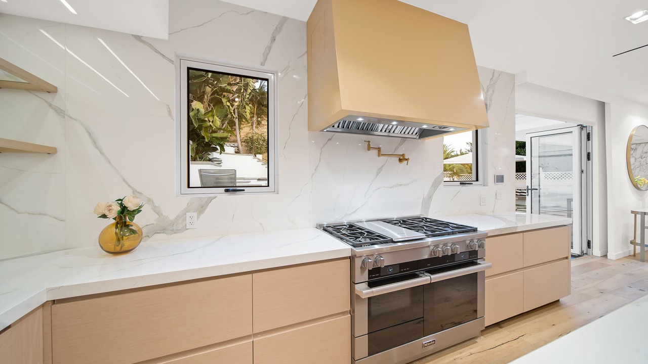 Photo of Kitchen in Hollywood Hills West