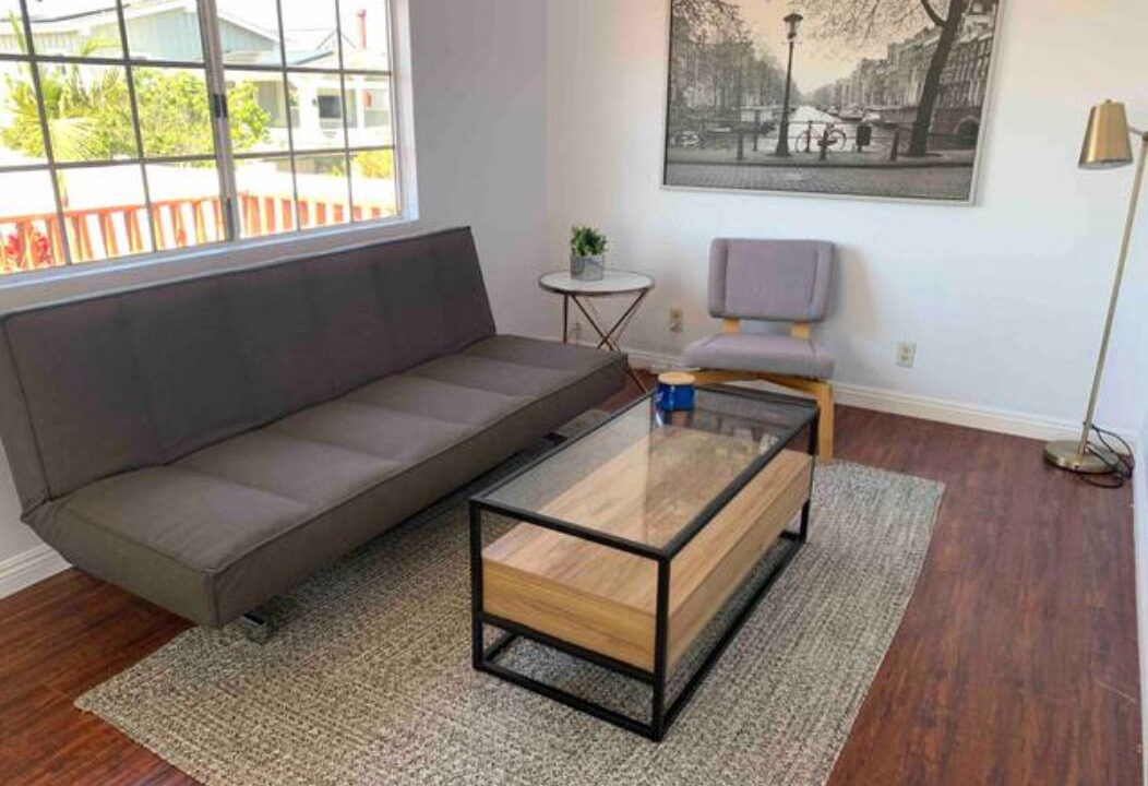 Photo of Livingroom in South Redondo