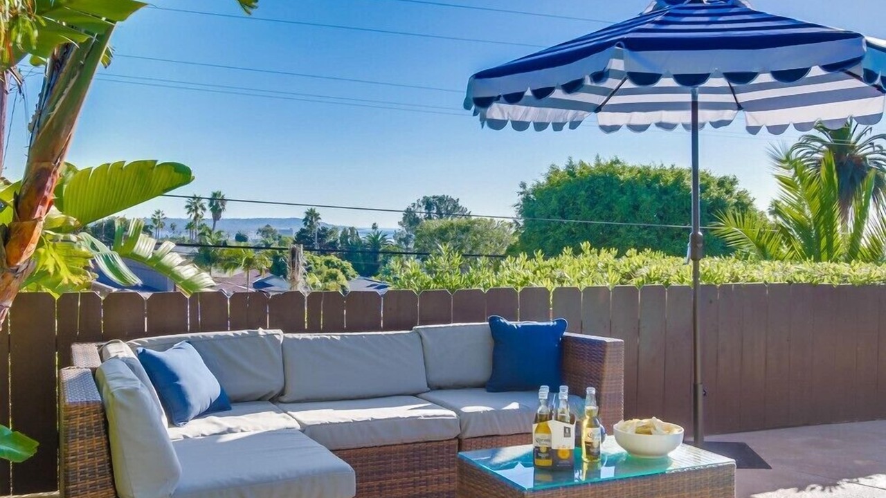 Photo of Patio Balcony in La Jolla Mesa
