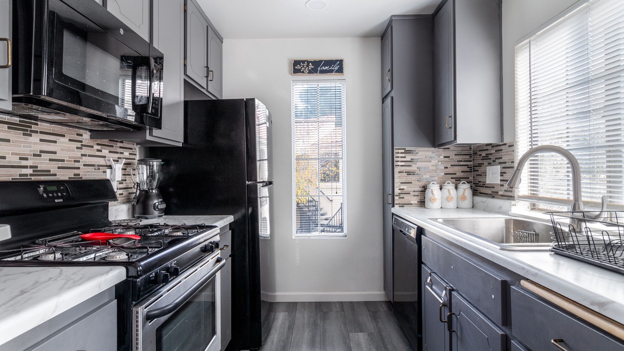 Photo of Kitchen in Palmdale
