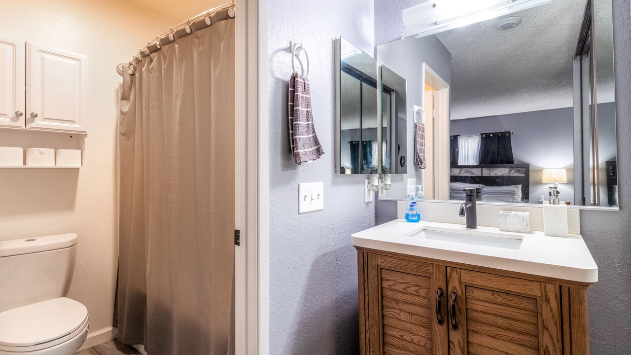 Photo of Bathroom in Palmdale