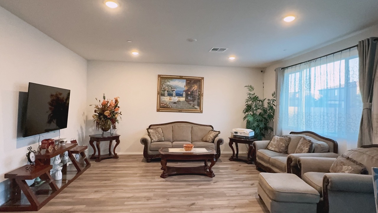 Photo of Bedroom in Riverside