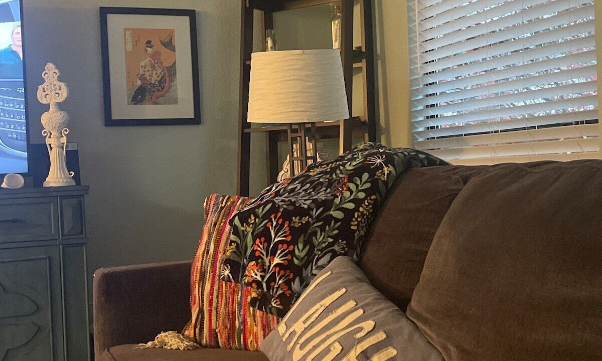 Photo of Livingroom in North Auburn