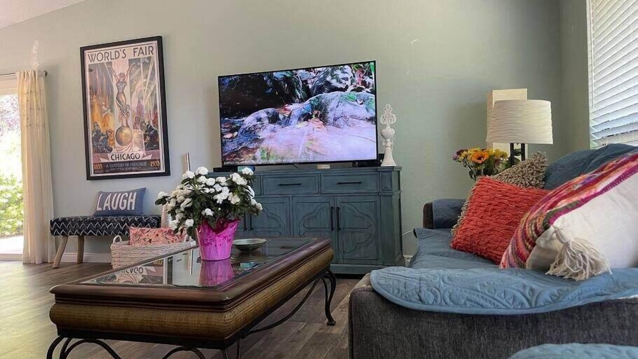 Photo of Livingroom in North Auburn
