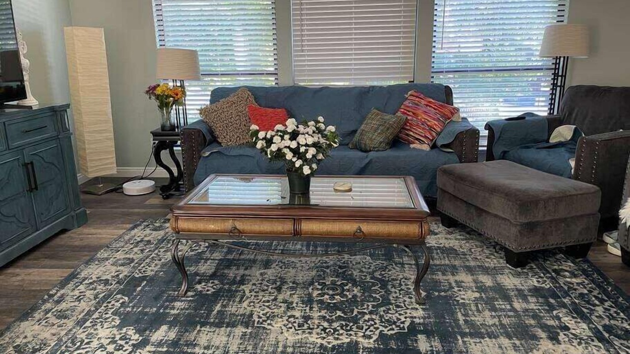 Photo of Livingroom in North Auburn