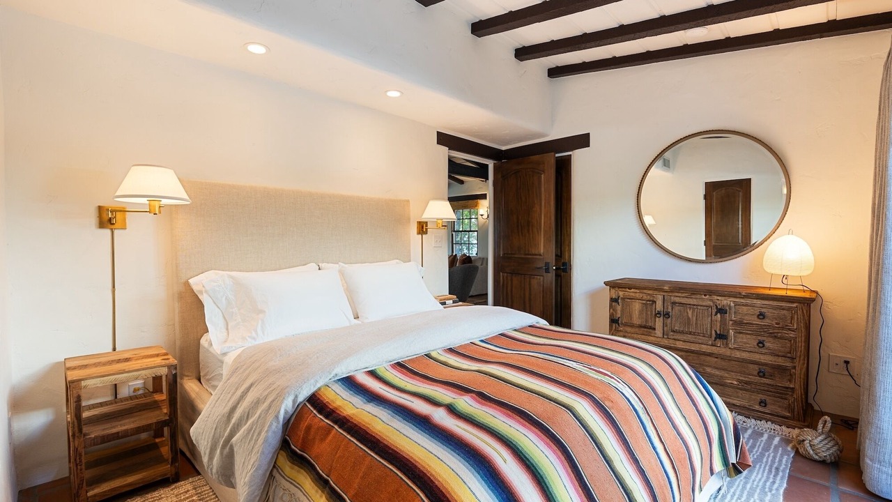 Photo of Bedroom in Araby Commons