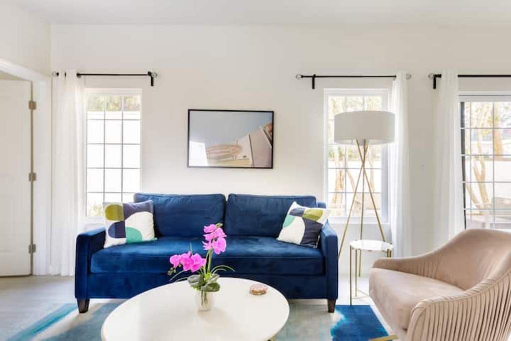 Photo of Livingroom in North Hollywood