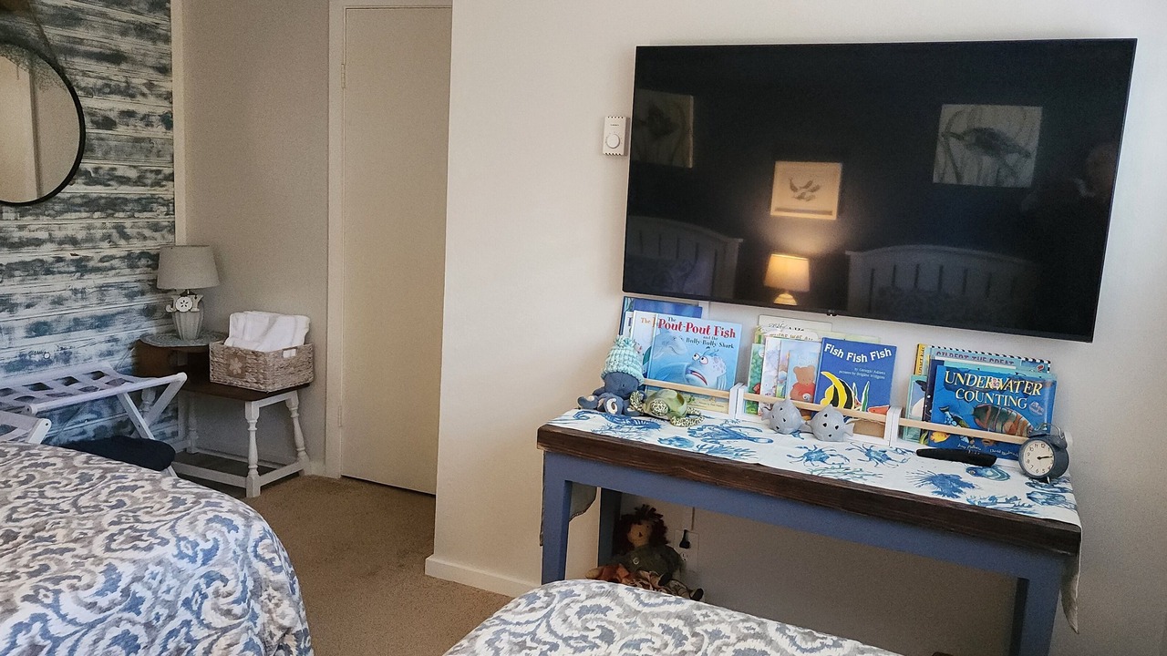 Photo of Bedroom in Pajaro Dunes