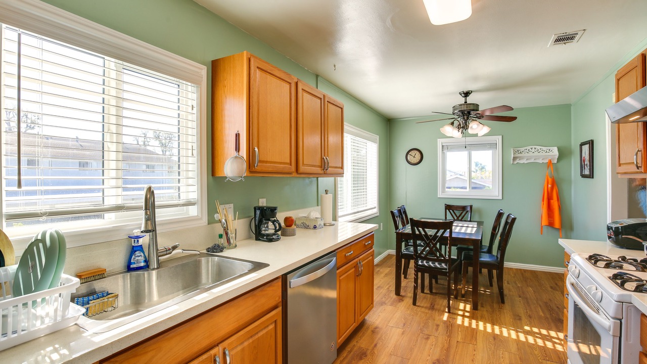 Photo of Kitchen in Harbor