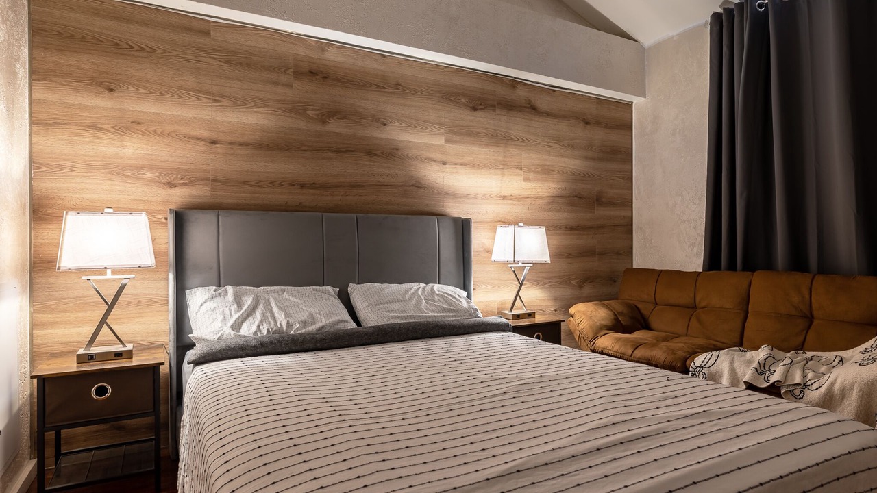 Photo of Bedroom in Pacific - Edison
