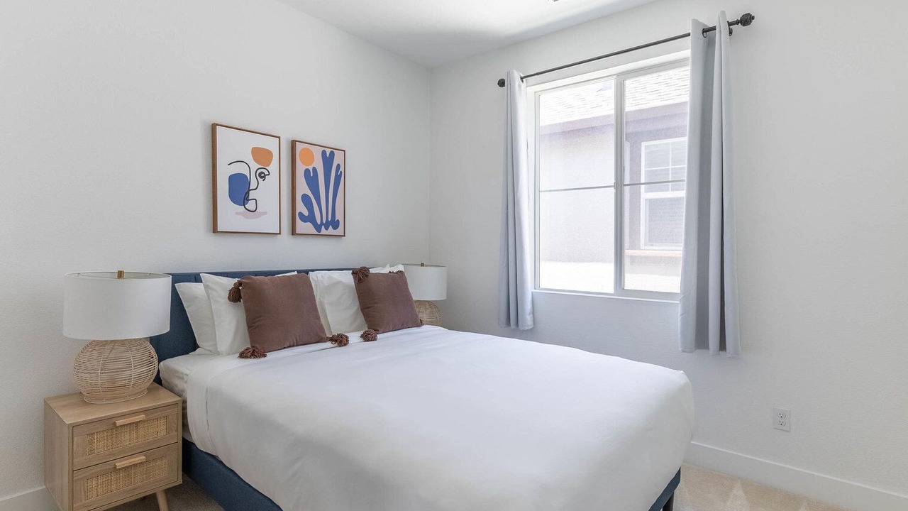 Photo of Bedroom in Newark