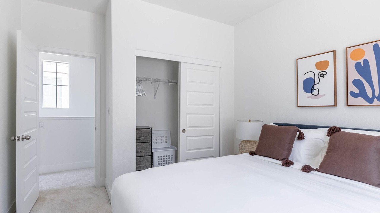 Photo of Bedroom in Newark