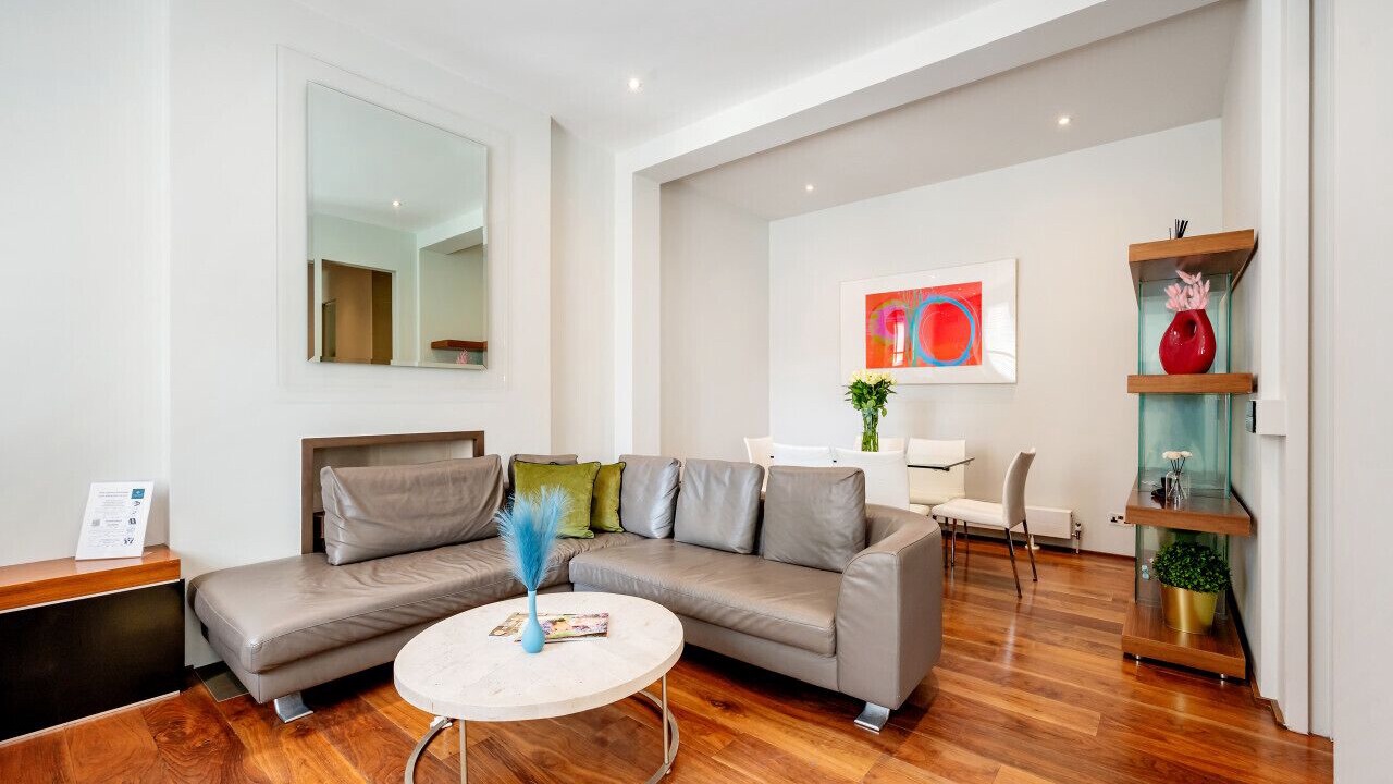 Photo of Livingroom in Queen's Gate