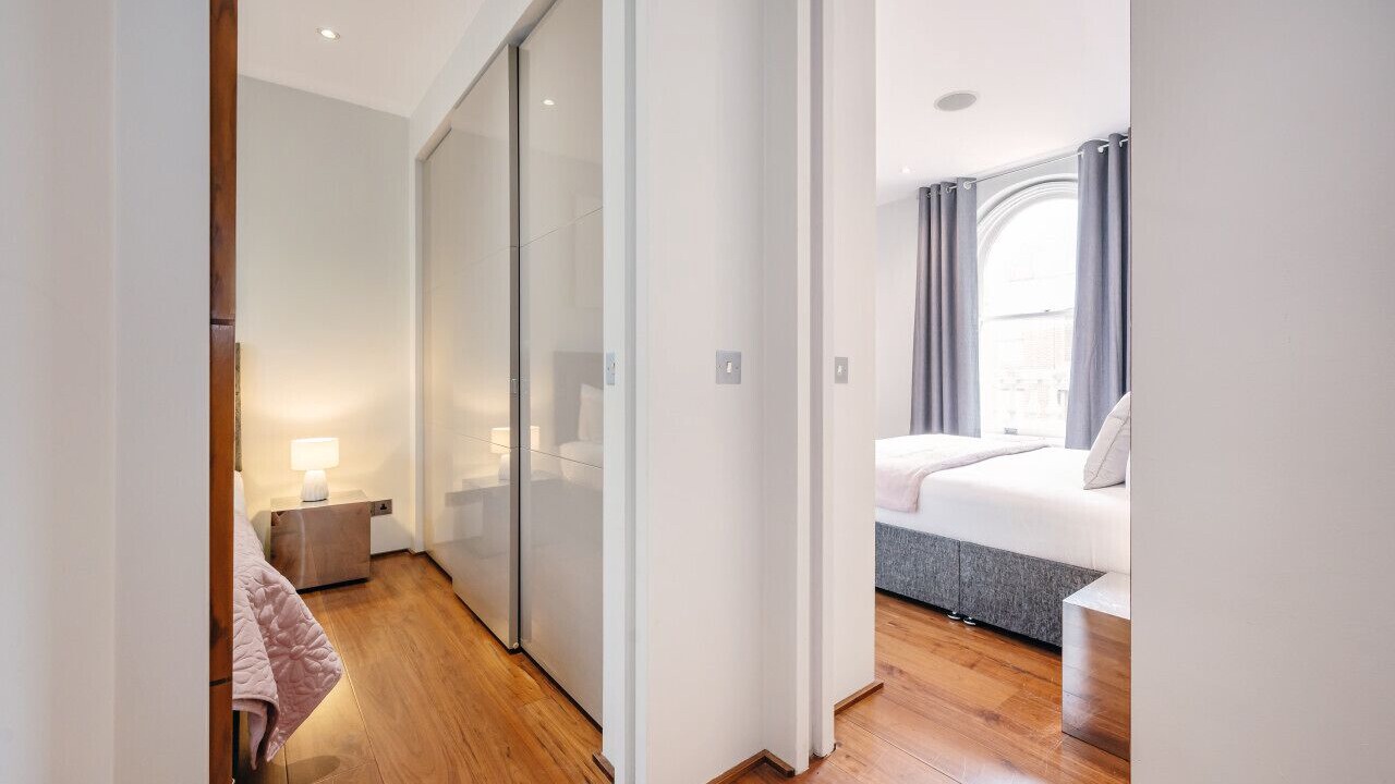 Photo of Bedroom in Queen's Gate