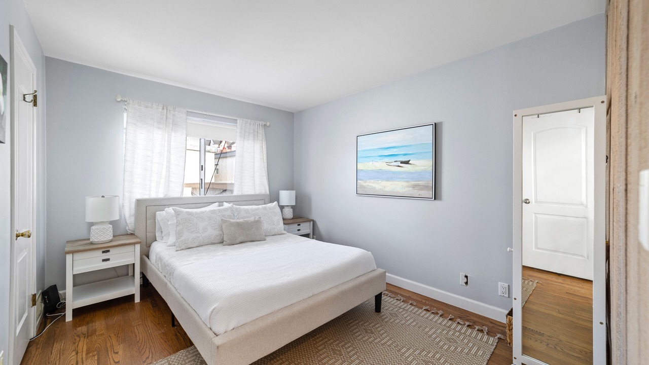 Photo of Bedroom in El Segundo