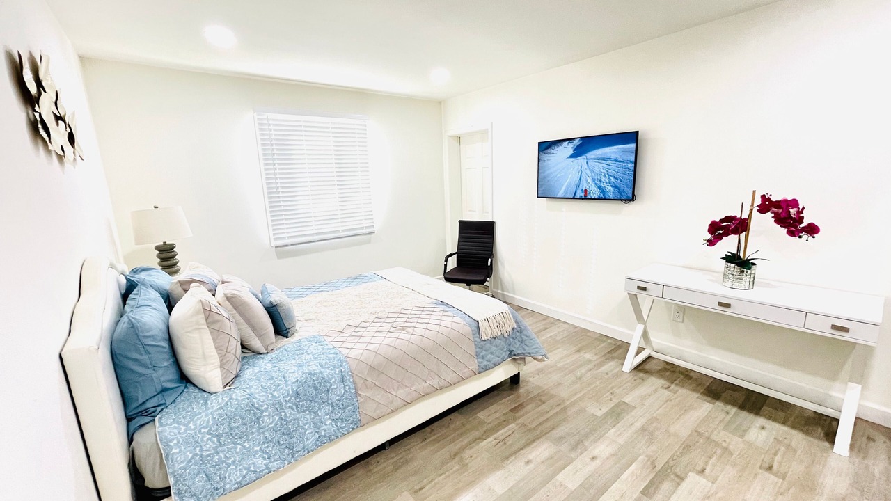Photo of Bedroom in Mayflower Village