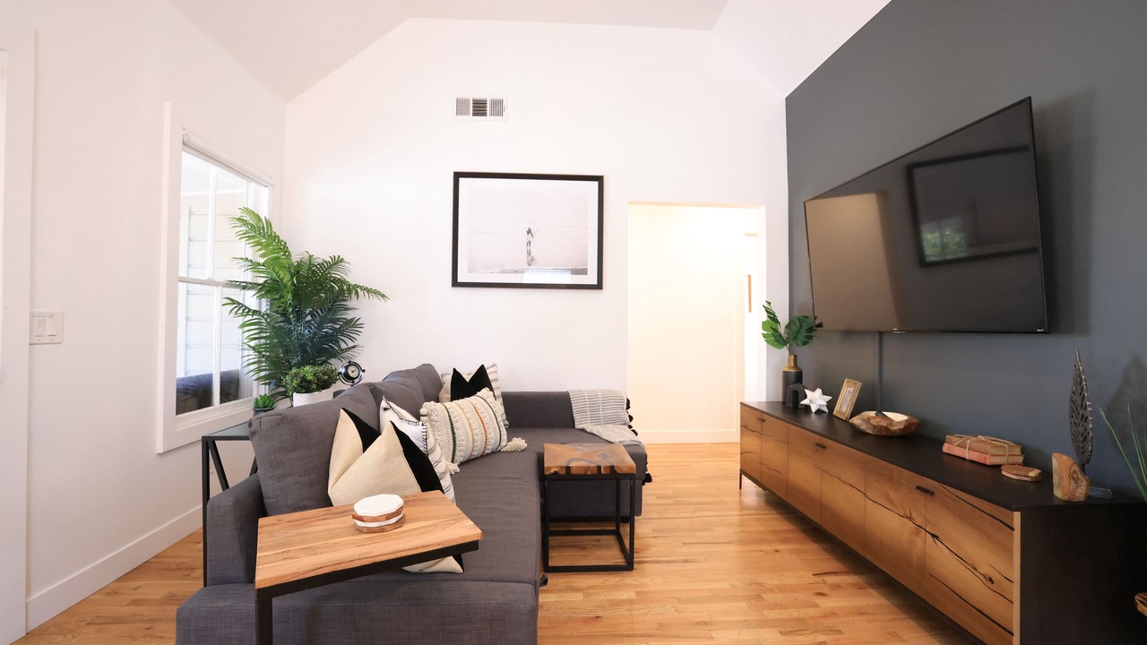 Photo of Livingroom in Santa Ana